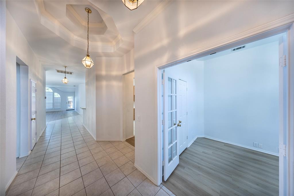 2208 Cimmaron Drive