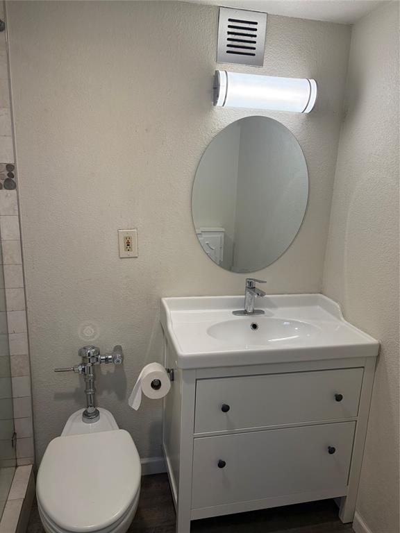 Twenty-One Turtle Creek Condo - Residential