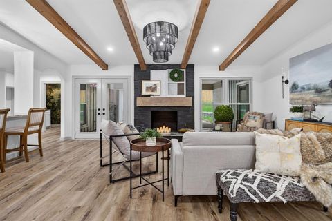 Tiny photo for 1512 Northcrest Court, Fort Worth, TX 76107 (MLS # 21277662)