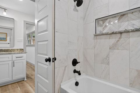Tiny photo for 1512 Northcrest Court, Fort Worth, TX 76107 (MLS # 21277662)