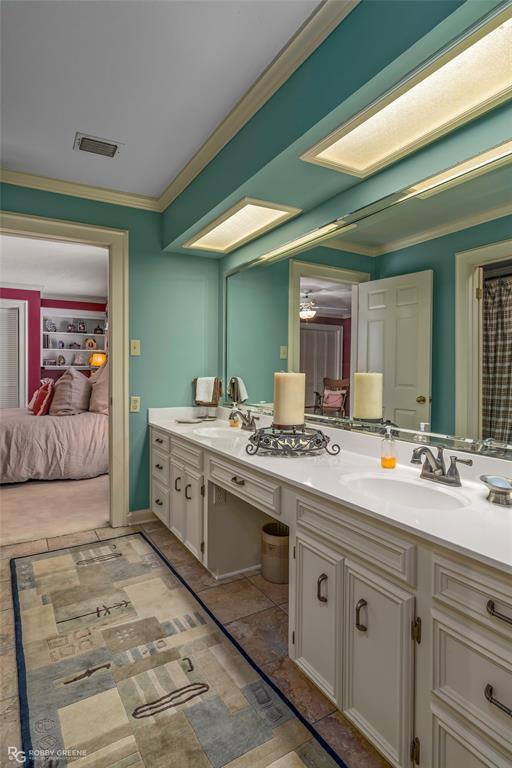 Minden, Louisiana, 71055, United States, 5 Bedrooms Bedrooms, ,4 BathroomsBathrooms,Residential,Active,2025556