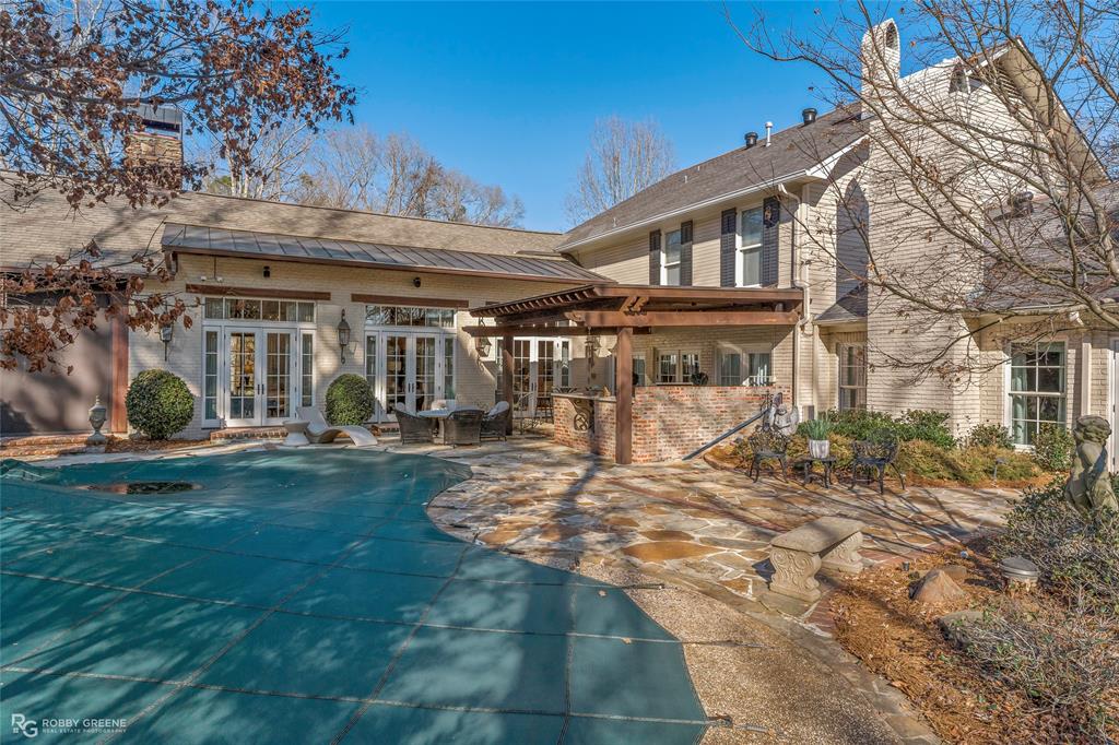 1217 Ridgewood Circle