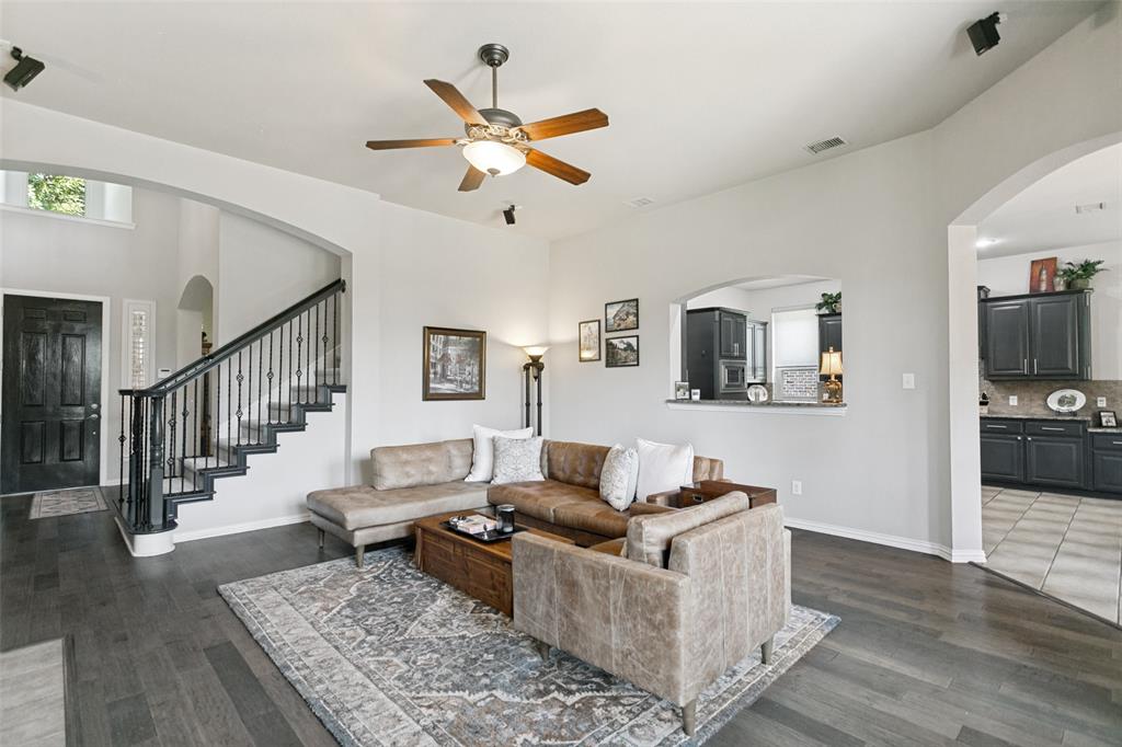 1195 Dodgeton Drive