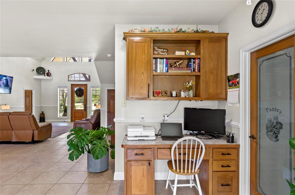 J E Smith - Residential