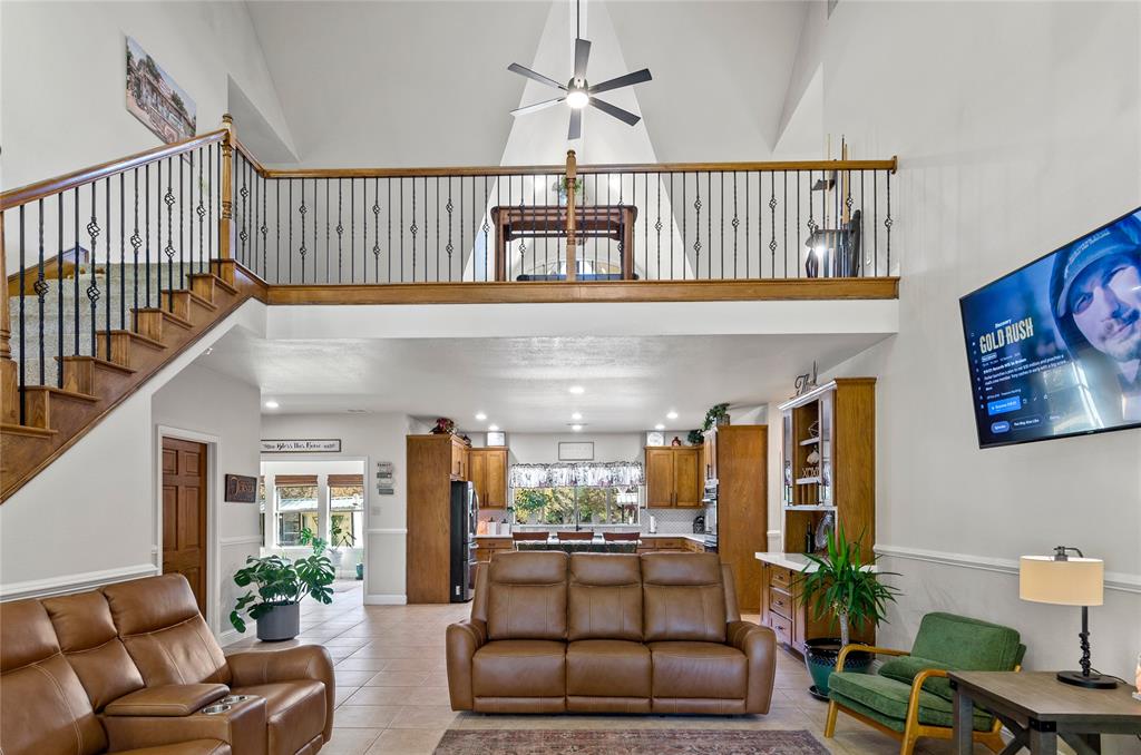 J E Smith - Residential