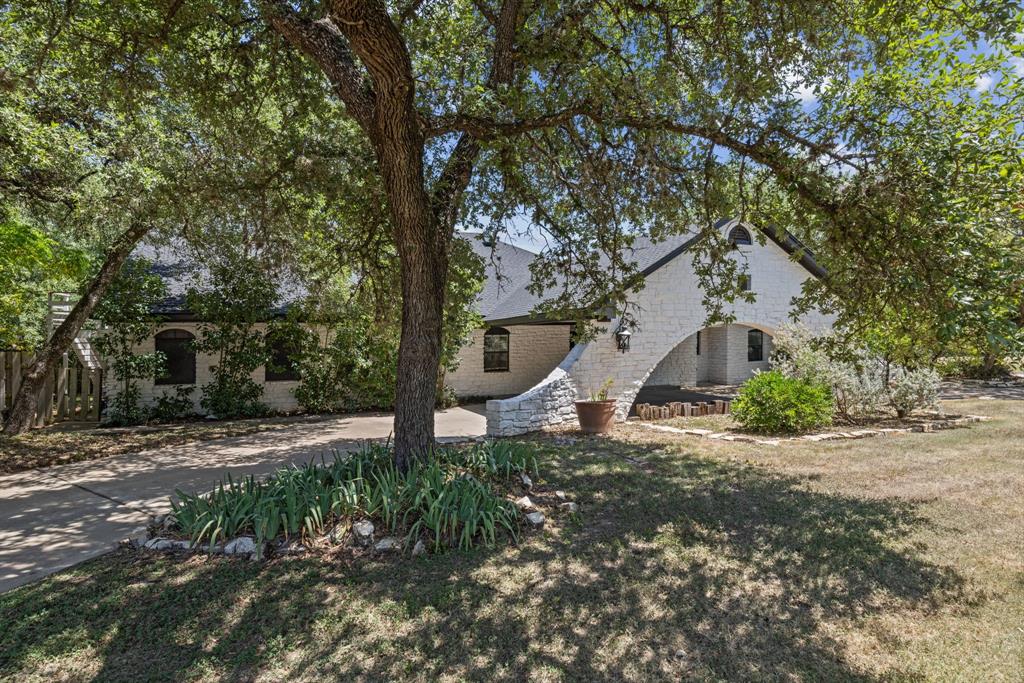 349 Arrowhead Point Road