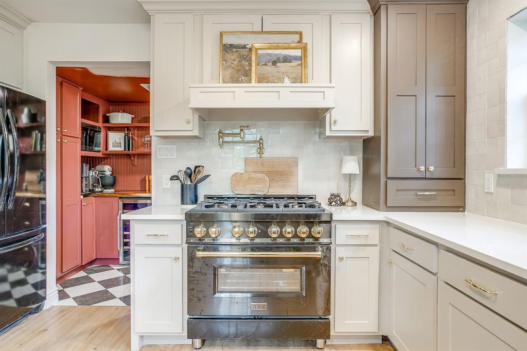 Highridge Acres - Residential