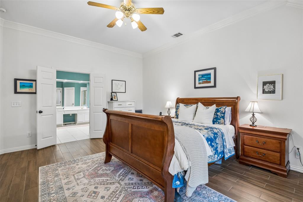 5511 S Briar Ridge Circle