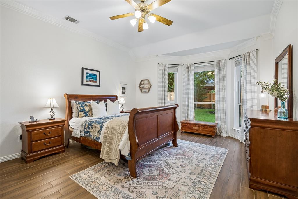 5511 S Briar Ridge Circle