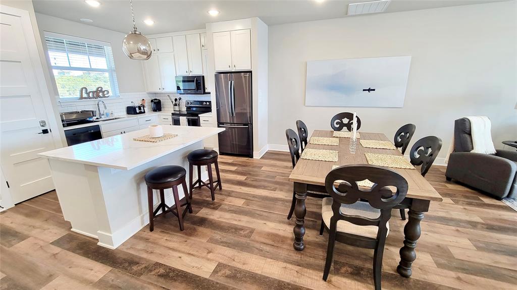3412 Scenic Point Road 305