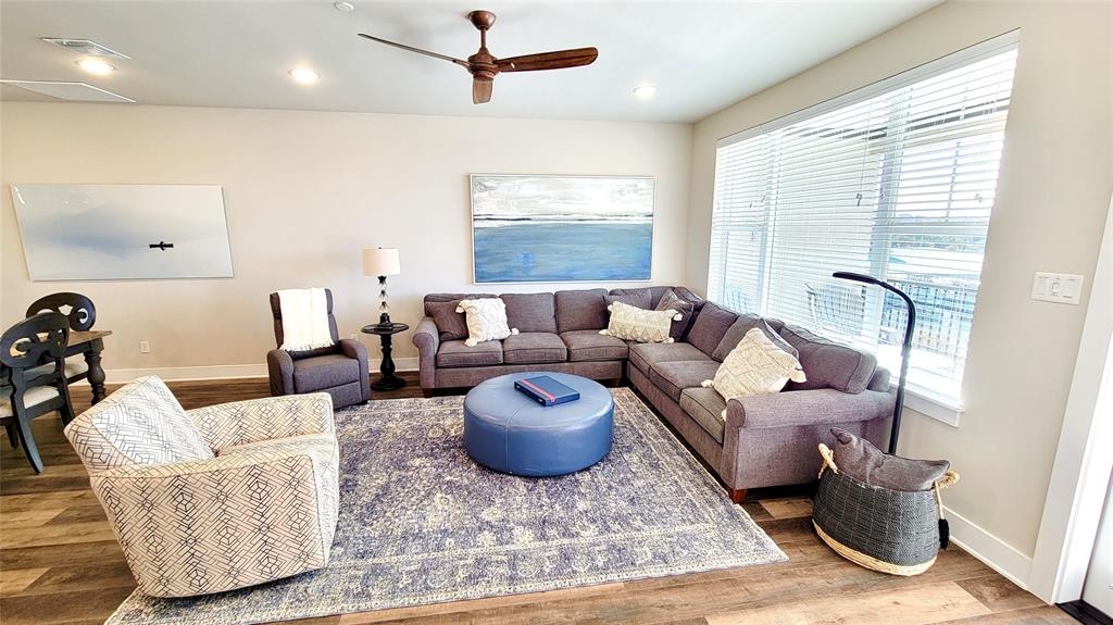 Harborview - Residential