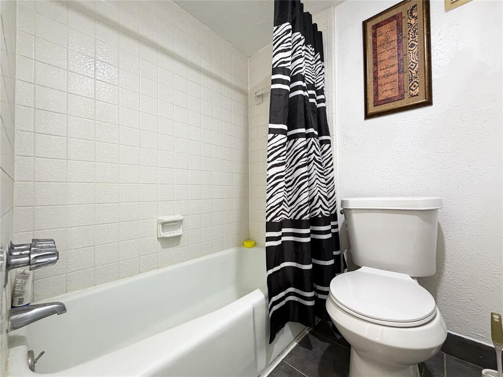 Quail Run Condo - Residential