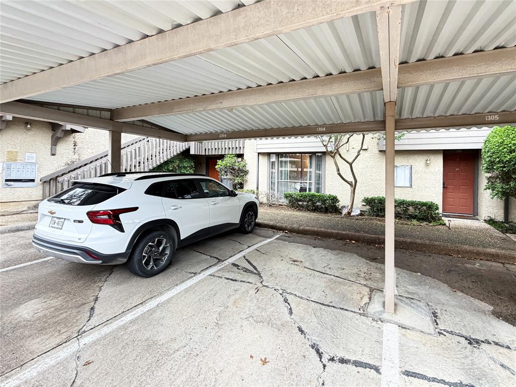 Quail Run Condo - Residential