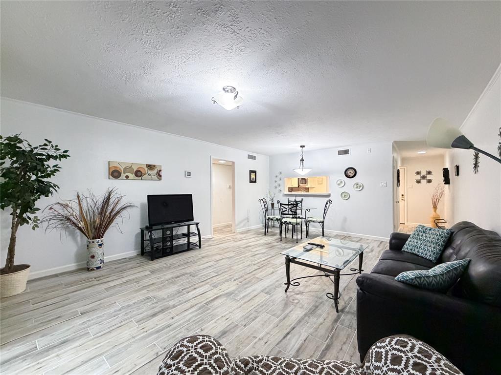 Quail Run Condo - Residential