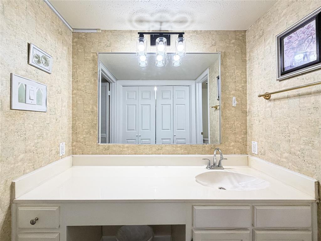 Quail Run Condo - Residential