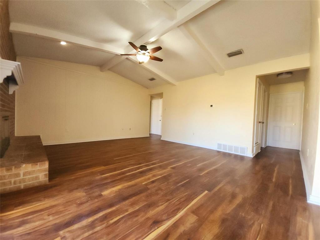 2426 Woodside Drive