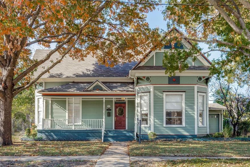 Wonderful part of history this Queen Anne Victorian built in the late 1800s sits on almost a half acre lot. The Lamm House is  Locally Designated as one of only a very few in Plano as an Historic Heritage Landmark. Significant Tax advantage as part of the Heritage Tax Exemption Ordinance available. Many original features remain and with some TLC this beautiful home can be a showstopper. Original features to include an abundance of architectural details and moldings. Hardwood floors throughout, transoms, pocket doors and tin ceilings in the entry. Loads of natural light with expansive windows. Welcoming large front porch graces the front of this home as well as a large screened in back porch with views of very expansive backyard. Short walk to restaurants, live music, festivals, shopping, parks, DART Rail and more.