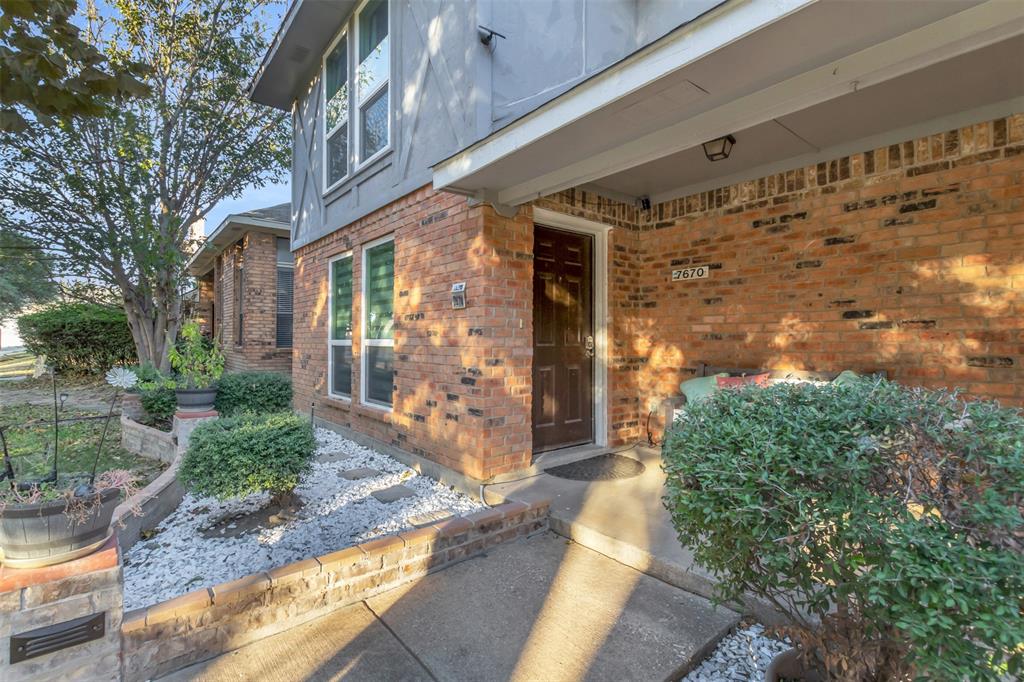 7670 Kings Ridge Road