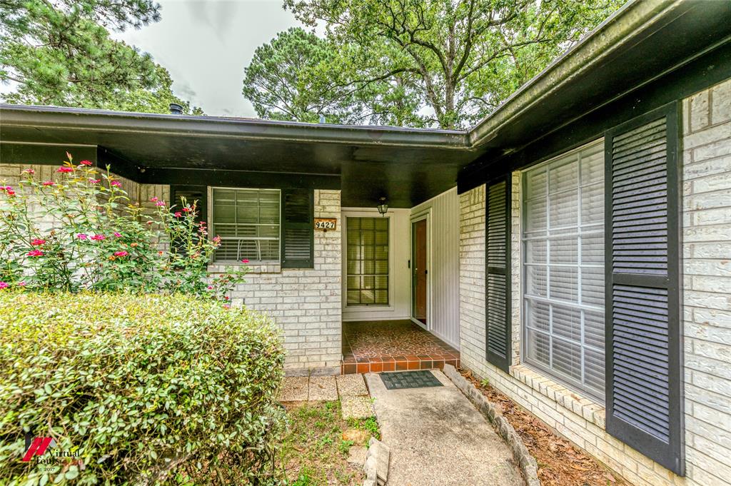 9427 Evergreen Drive