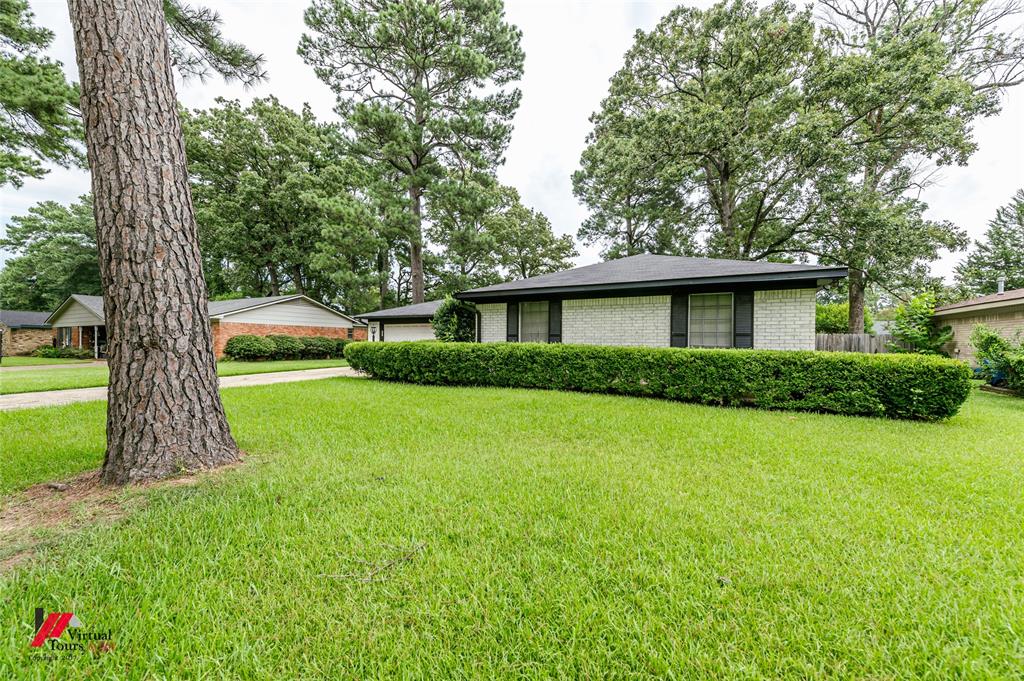 9427 Evergreen Drive