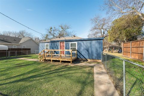 A home in Waxahachie