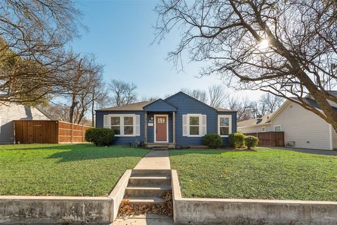 A home in Waxahachie