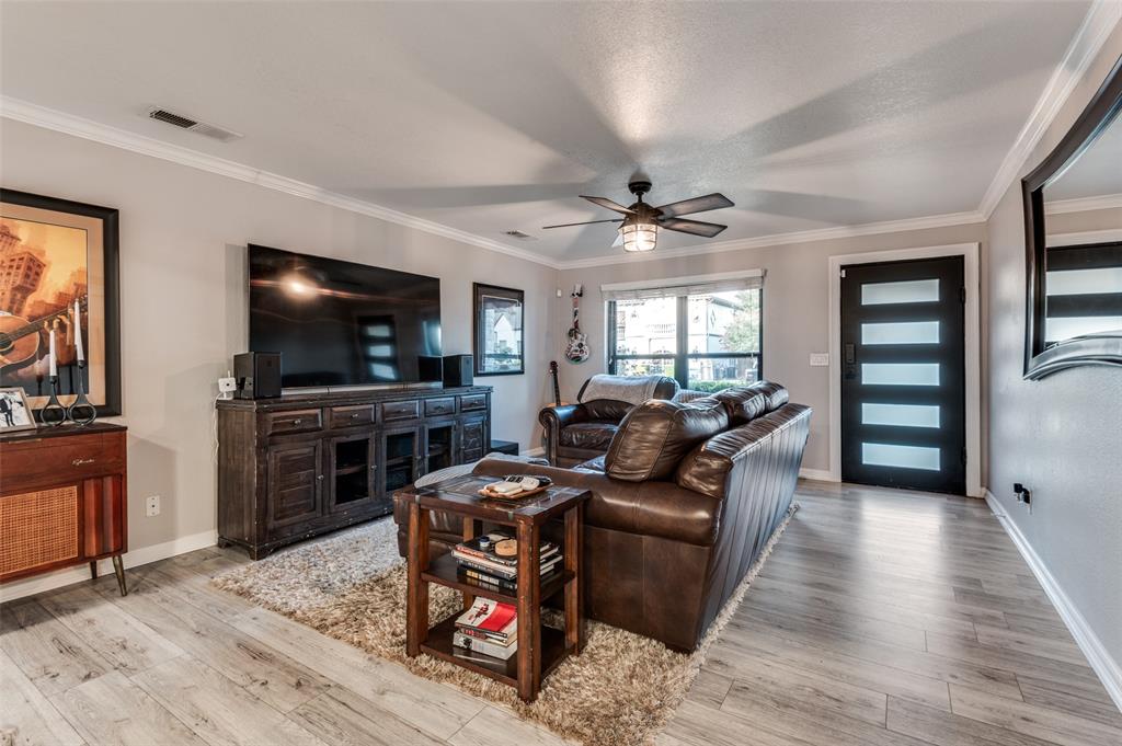 1338 Airline Drive