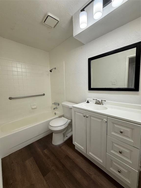 Copperrun Condos Ph 01 - Residential