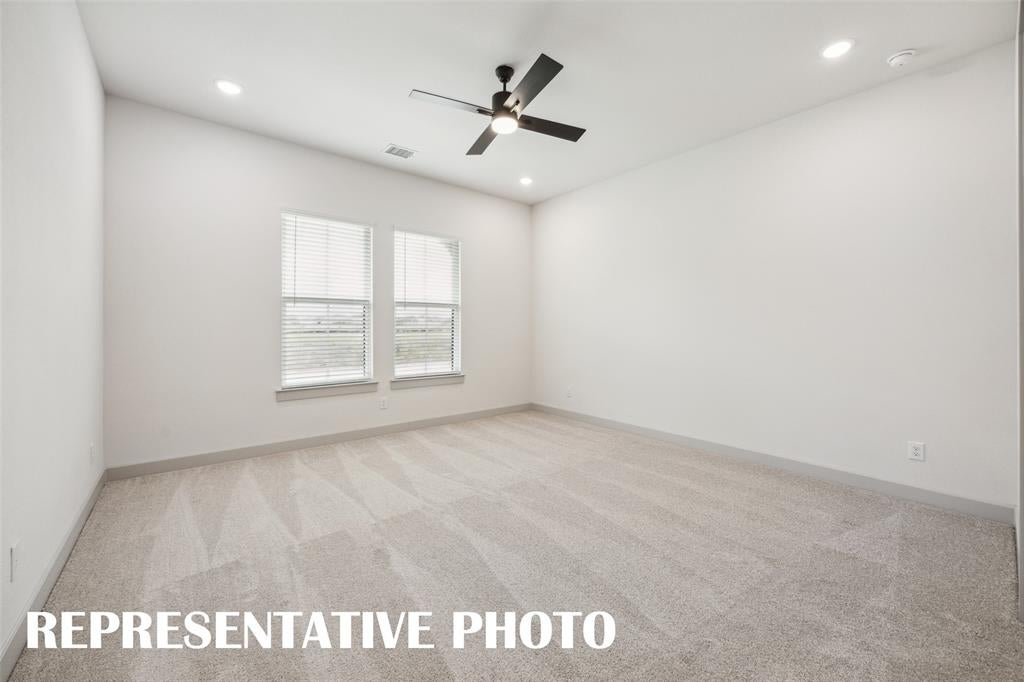 1116 Broomsedge Mews
