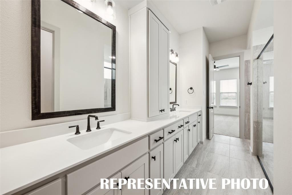 1116 Broomsedge Mews