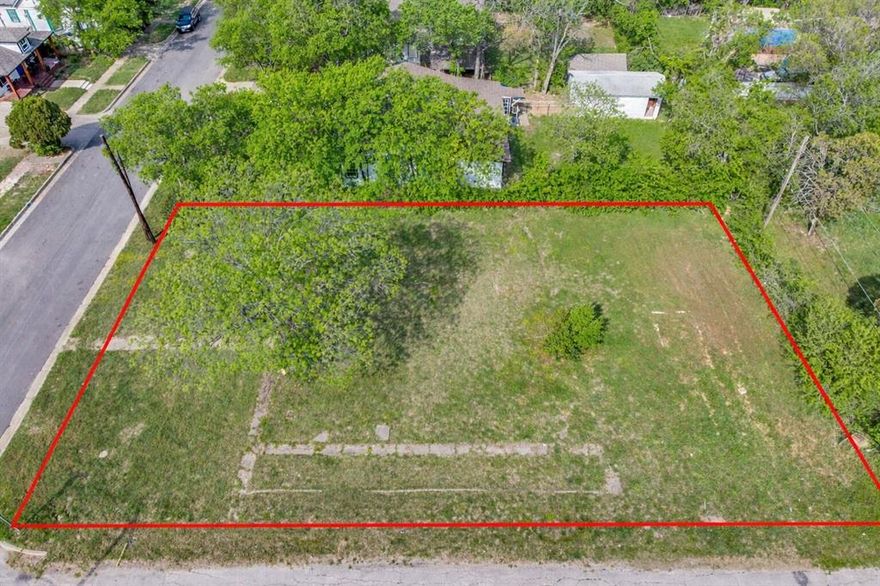 This coveted CORNER LOT at 2921 Avenue A -Zoning Mu-1 low intensity mix use—positioned in an emerging pocket of Fort Worth near the rapidly evolving POLYTECHNIC AREA. With increasing investor activity and visible neighborhood redevelopment, this property offers a compelling opportunity for those looking to capitalize on strong upside potential and long-term growth.
The location is a standout. Situated across from William James Middle School and near key destinations like TEXAS WESLEYAN UNIVERSITY and SYCAMORE PARK,the residents will enjoy convenient access to outdoor recreation at Lake Arlington, while major thoroughfares make commuting throughout the DFW Metroplex seamless. Just minutes from downtown Fort Worth, future occupants will be drawn to major employment hubs and vibrant lifestyle destinations such as Sundance Square. This proximity supports strong rental appeal, helping drive consistent demand and reduce vacancy risk—key factors for any investor-focused acquisition. Adding to its appeal, the lot offers mixed-use zoning that allows for DUPLEX or SINGLE FAMILY development—an ideal scenario for developers or investors ready to build and maximize returns. This is a rare opportunity to secure a well-located asset with immediate development potential in a high-growth corridor.   Buyer to independently verify all information.