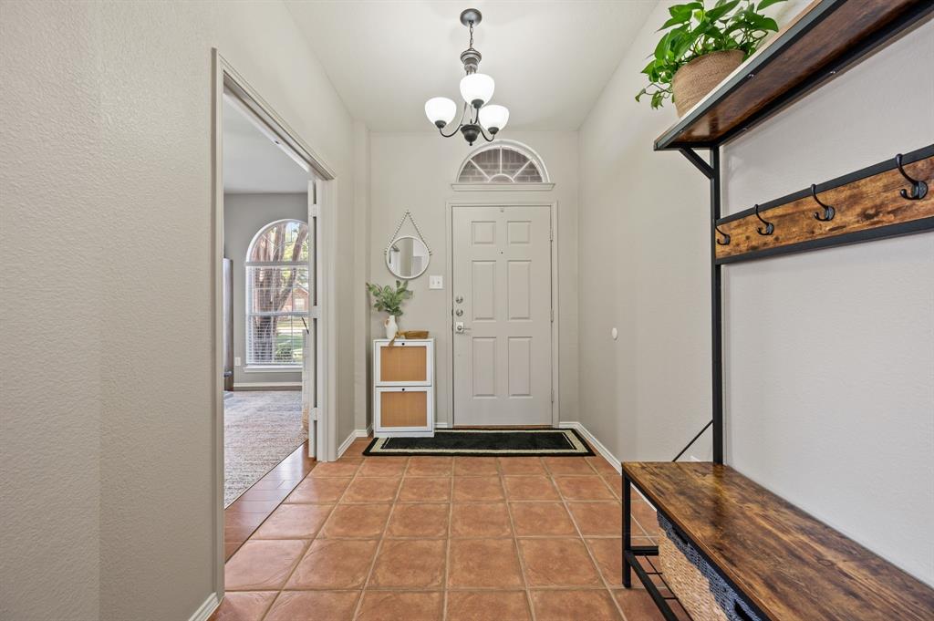 8404 Island Court