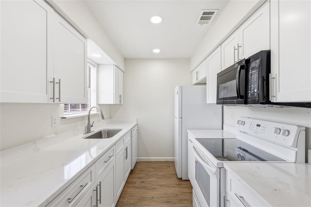 Cedars Condo - Residential