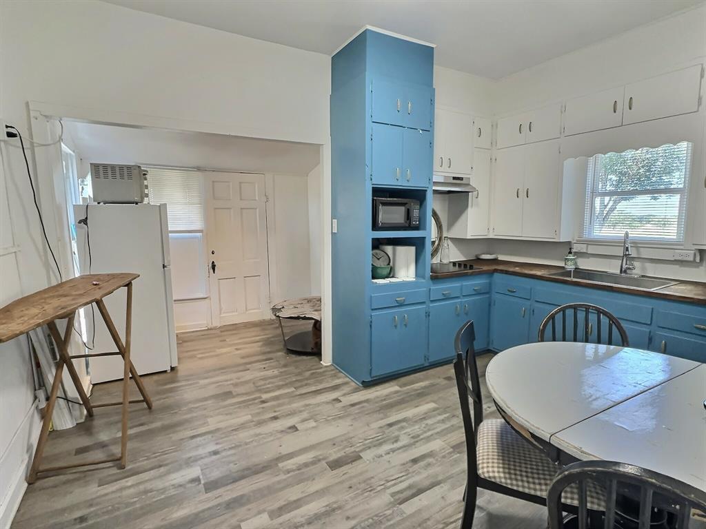 JULIAN HERNANDEZ - Residential