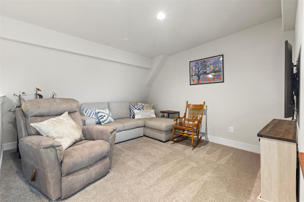 Metro Live Oak Ph 1 Bldg 1 - Residential Lease