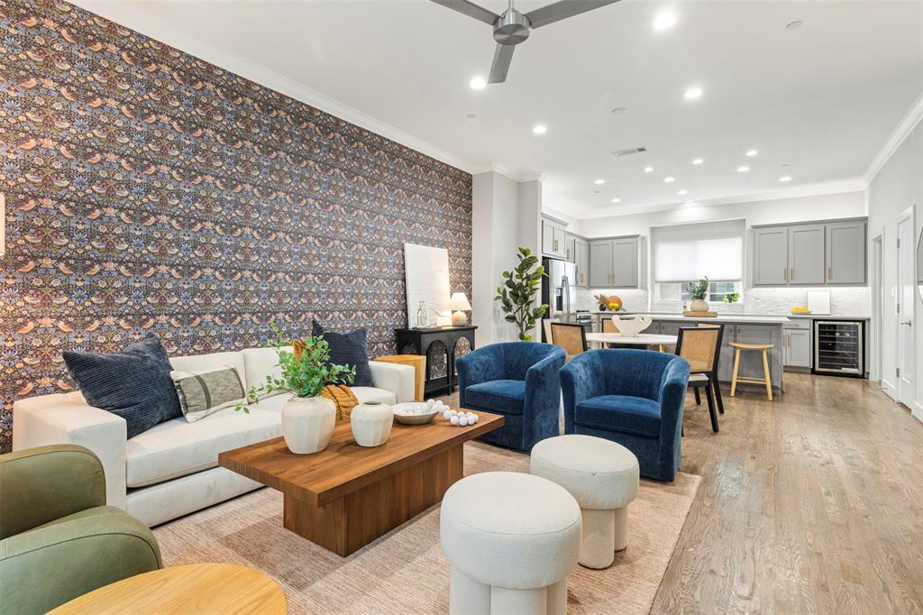 Metro Live Oak Ph 1 Bldg 1 - Residential Lease