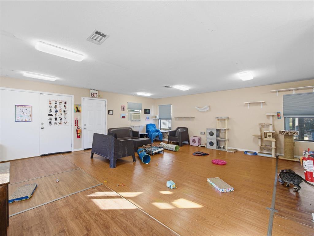 Richland Hills Add - Commercial Sale