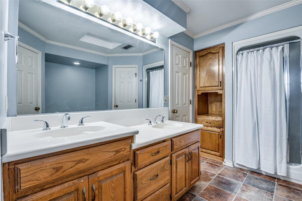 Tecumseh Park Estates #4 - Residential