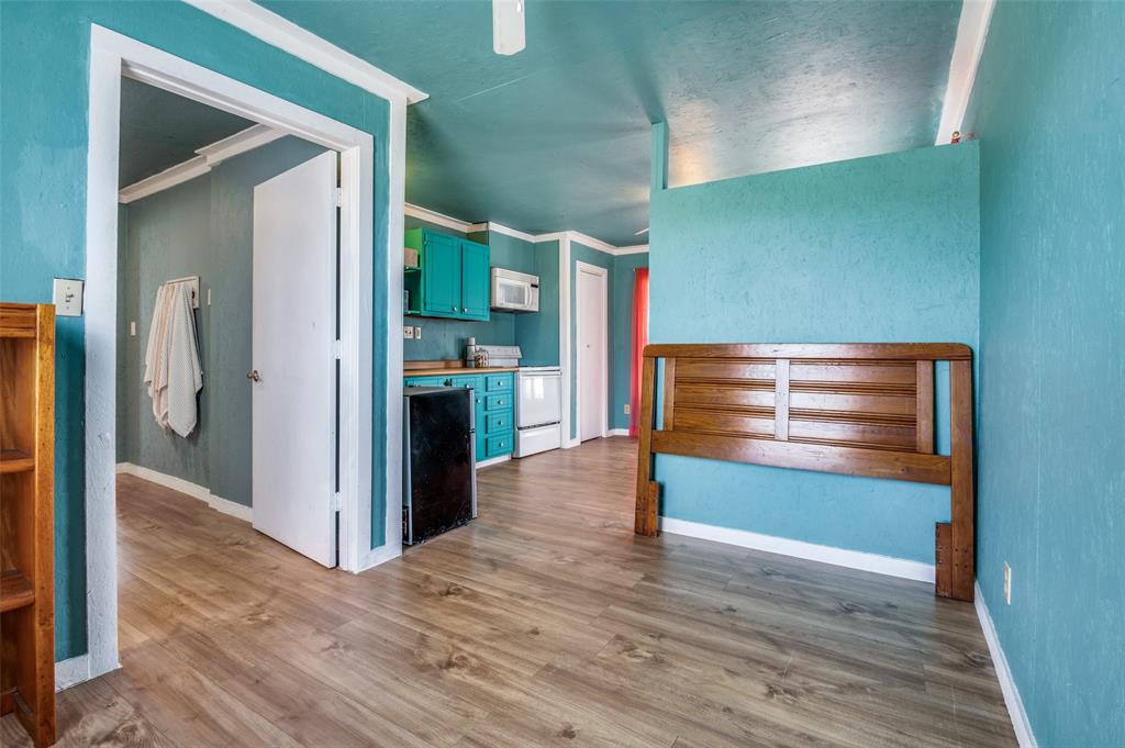 Tecumseh Park Estates #4 - Residential