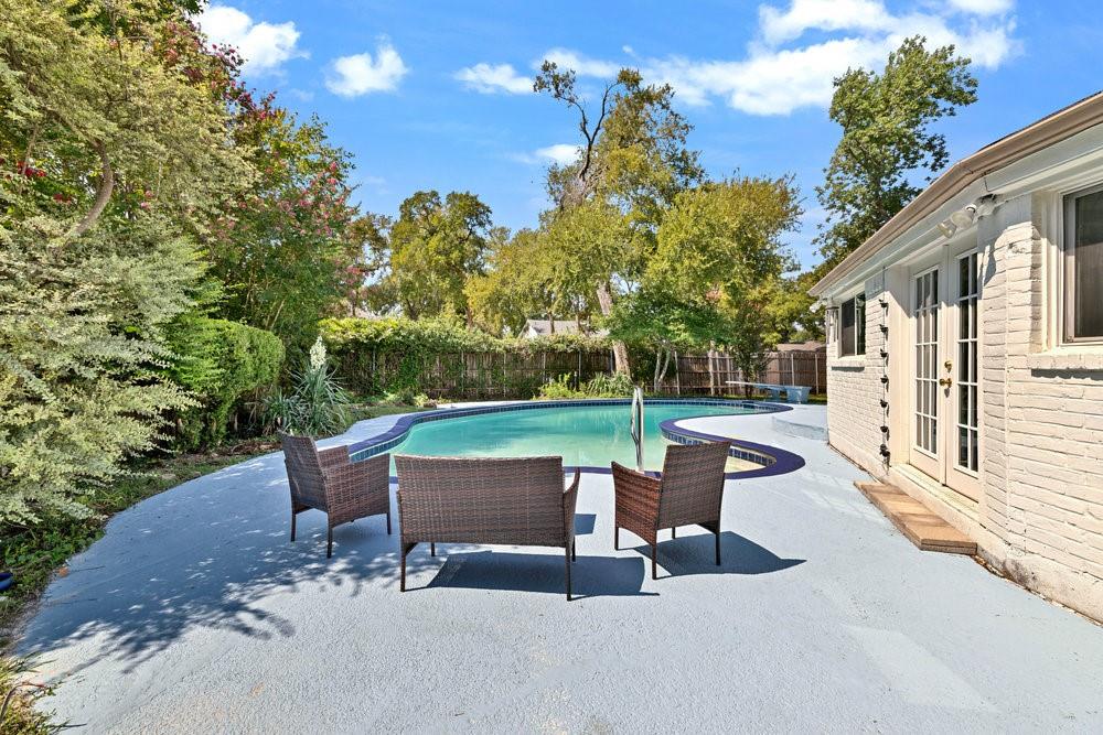 Ridgewood Park - Residential