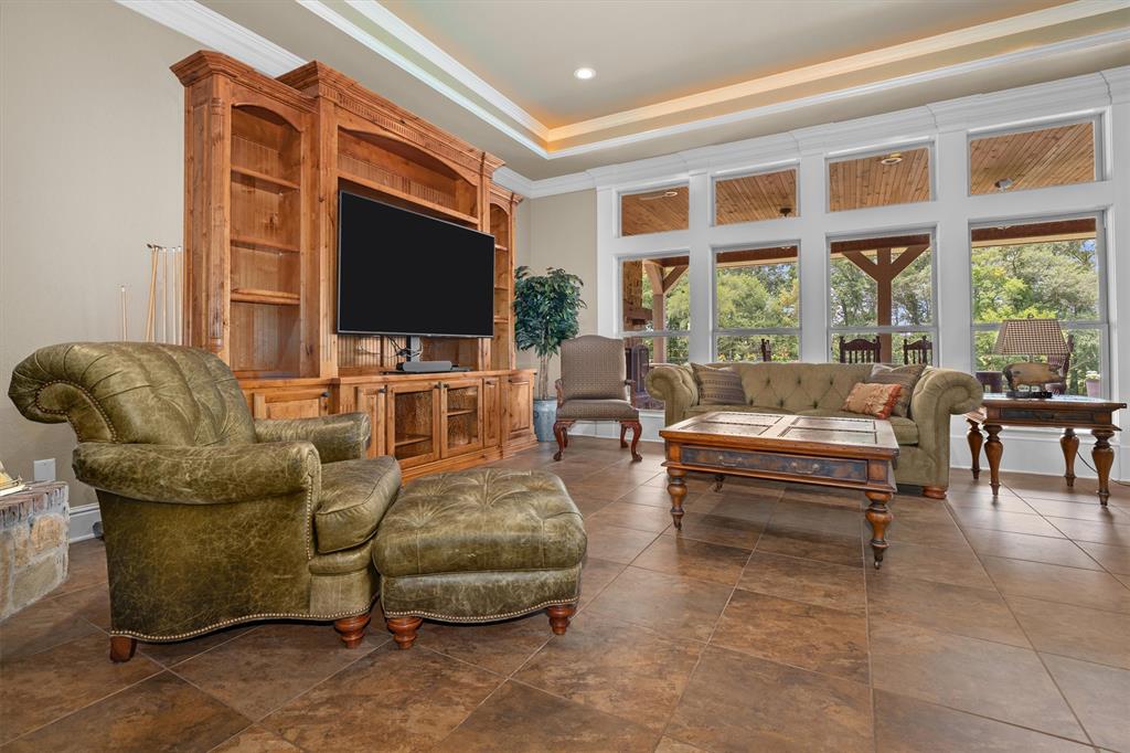 Stallion Lake Ranch - Farm