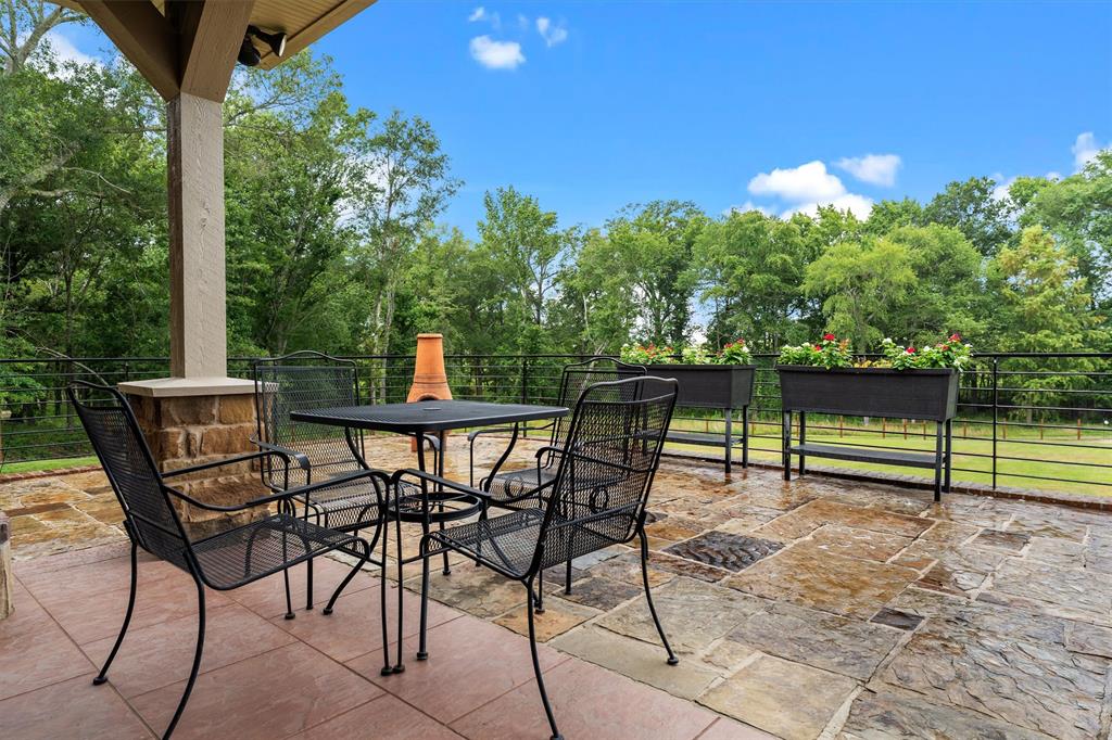 Stallion Lake Ranch - Farm