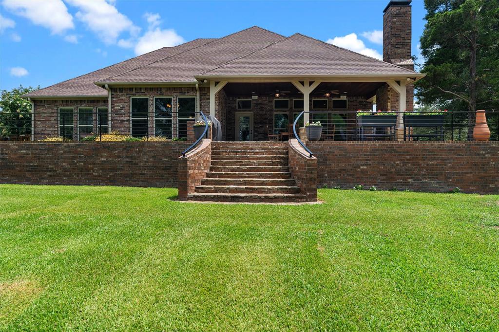 Stallion Lake Ranch - Farm