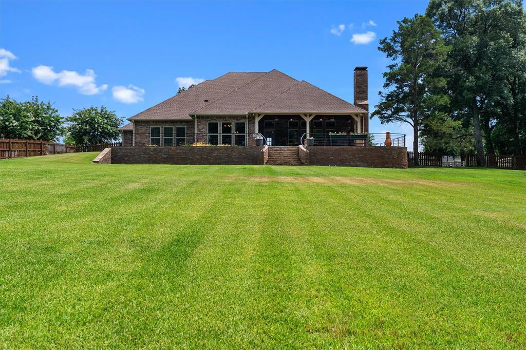 Stallion Lake Ranch - Farm