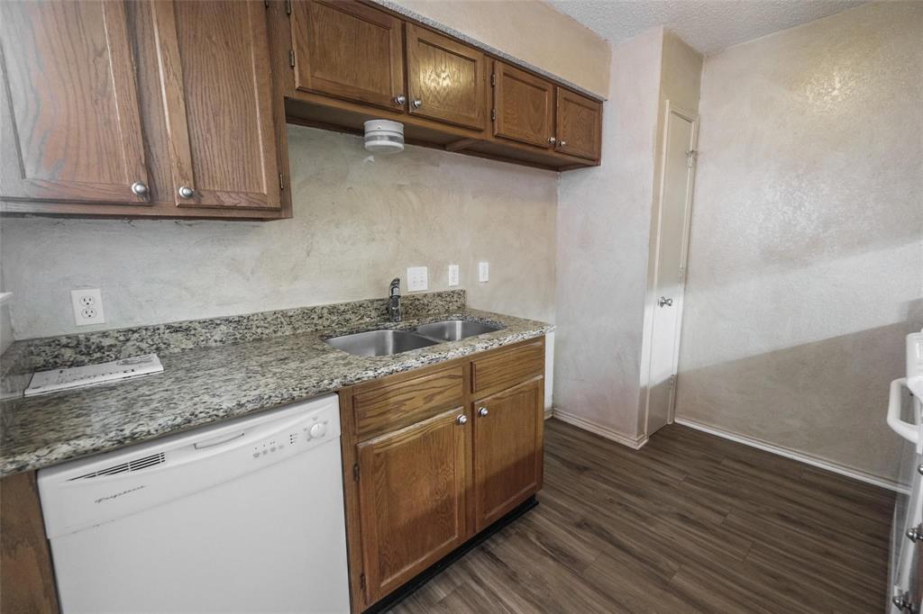 Queensborough Heights Add - Residential Lease