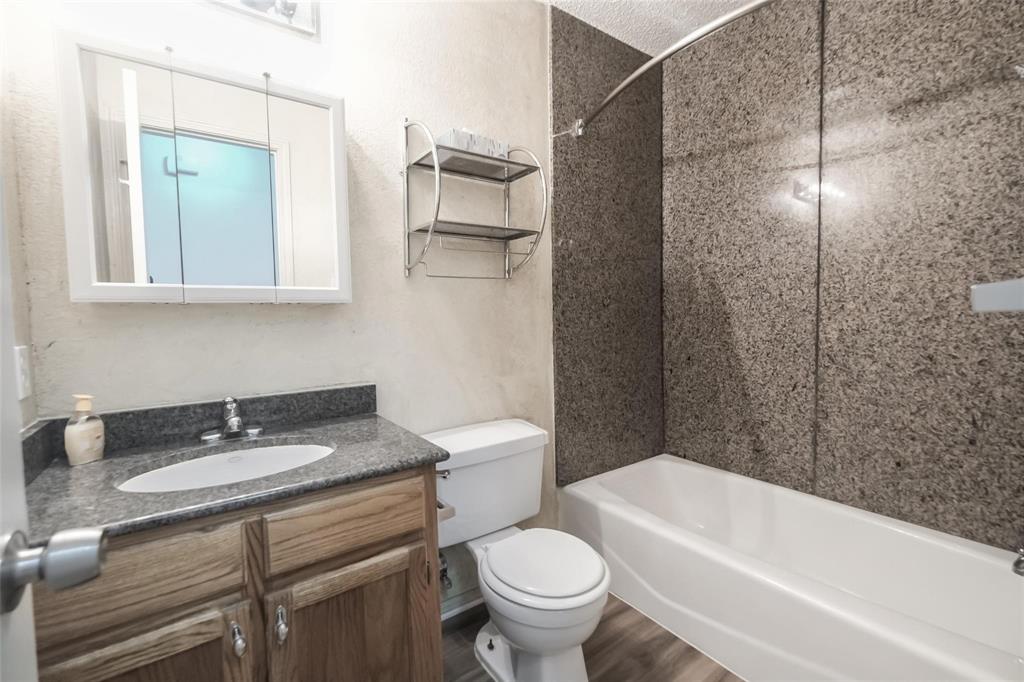 Queensborough Heights Add - Residential Lease