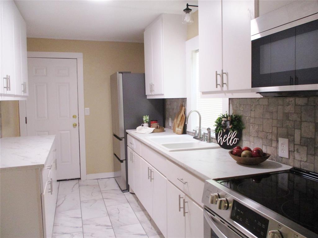 505 W 10th Street