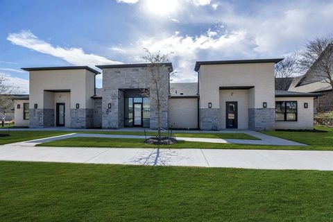 1701 Fountainview Drive Mansfield TX 76063