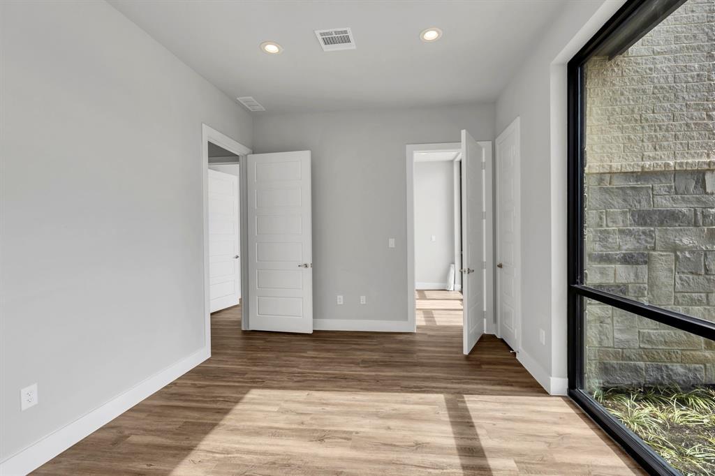 Fountainview Center - Commercial Sale