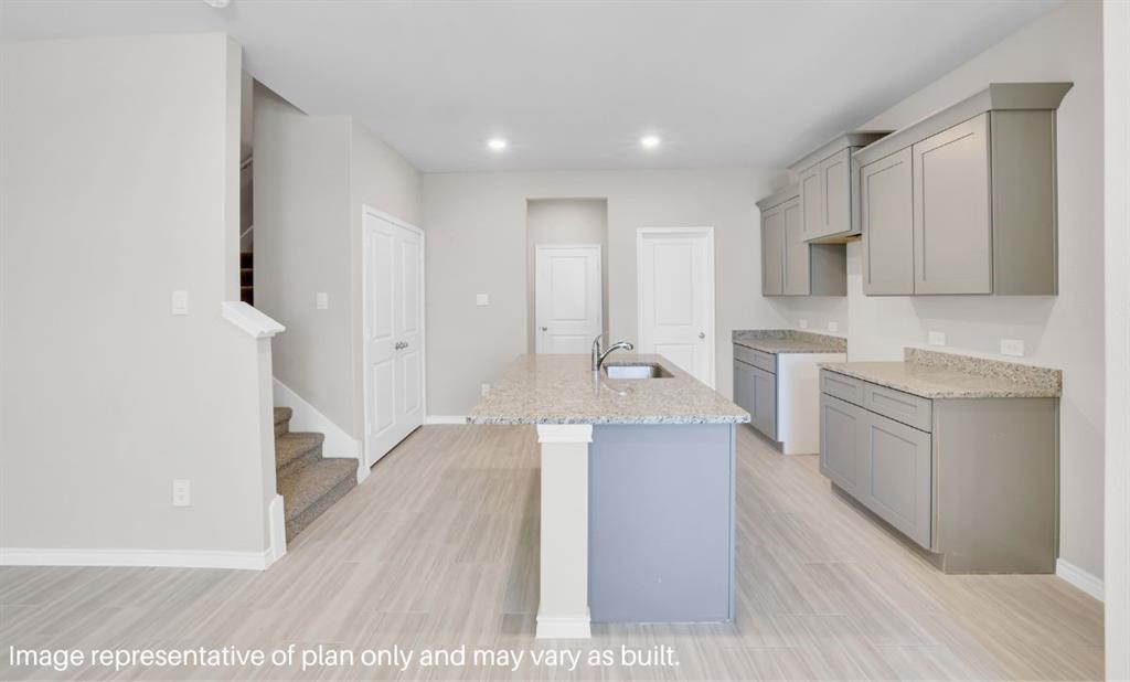 3321 Blue Jay Way